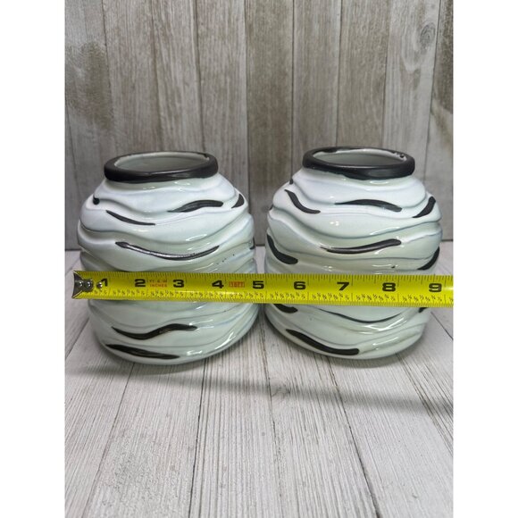 Vtg Pier1 Decorative Pottery Black & White Beehive Style Set of 2 Vases 5" Tall - Picture 7 of 9